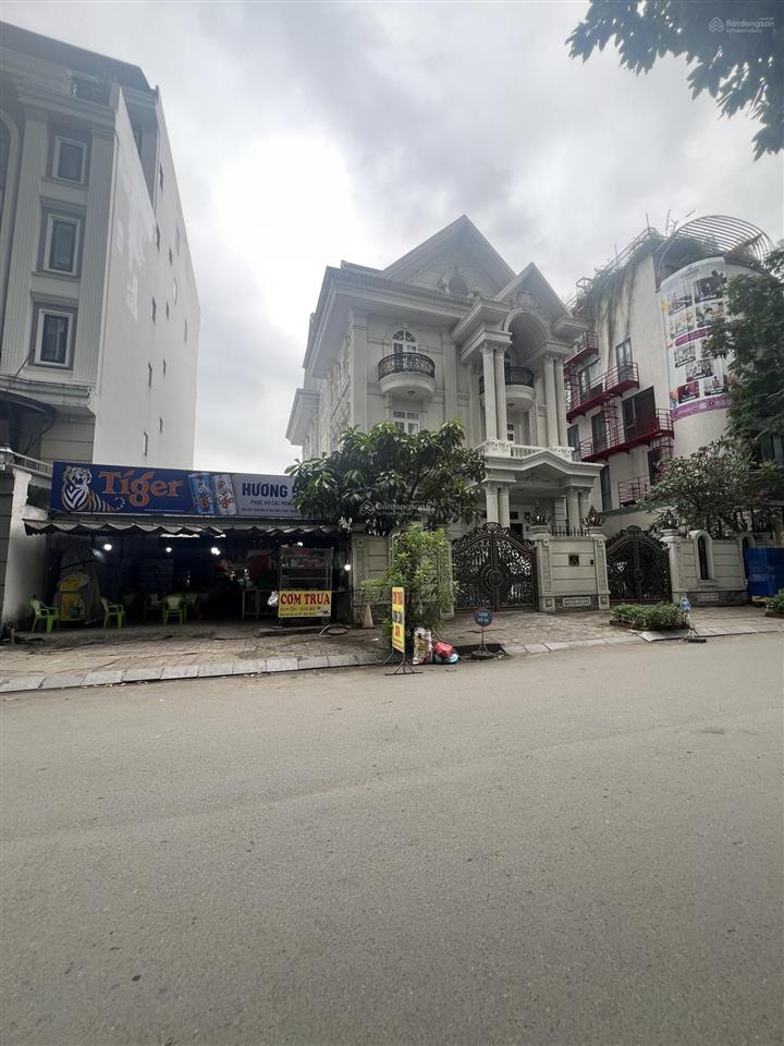 Bán đất mặt tiền lê thị chợ, giá tốt. ngang 7m dài gần 30m. thuận lợi xây toà nhà cho thuê