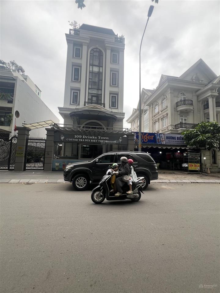 Bán đất mặt tiền lê thị chợ, giá tốt. ngang 7m dài gần 30m. thuận lợi xây toà nhà cho thuê