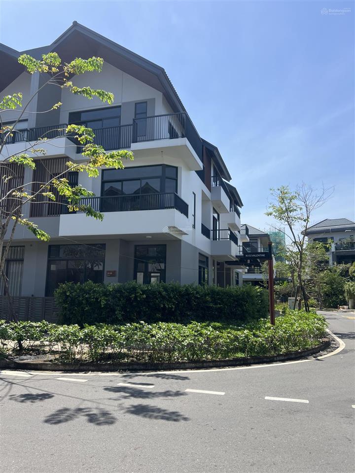 Bán biệt thự đường lớn tại khu đô thị id junction, 11,2 tỷ, 127m2