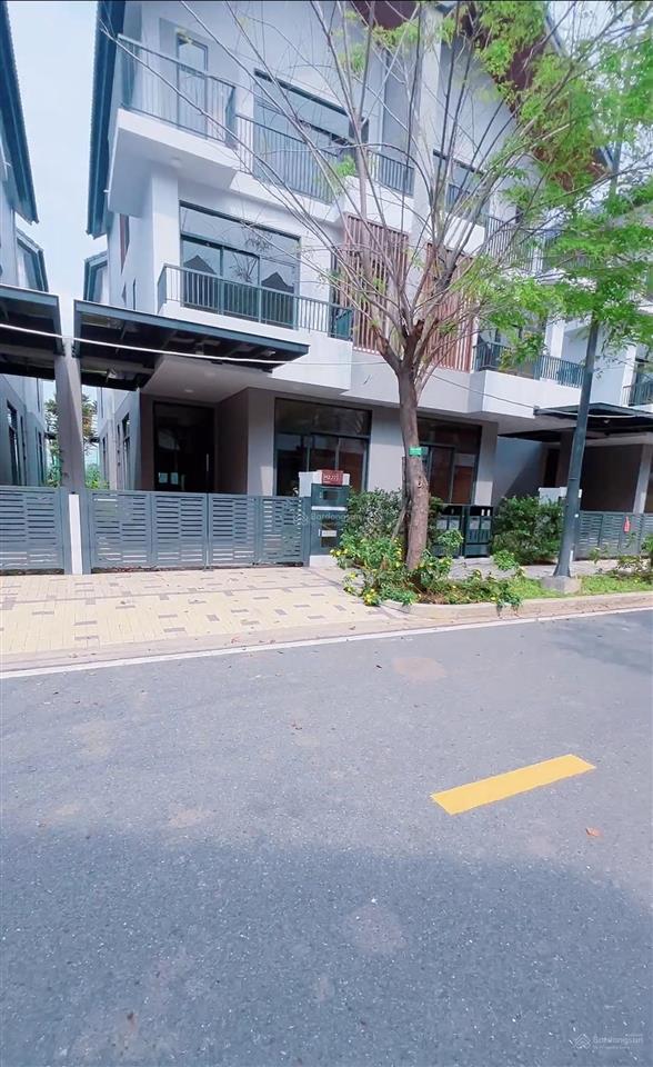 Bán nhà biệt thự tại khu đô thị id junction, 7,7 tỷ, 115,5 m2, hàng hiếm tại long thành