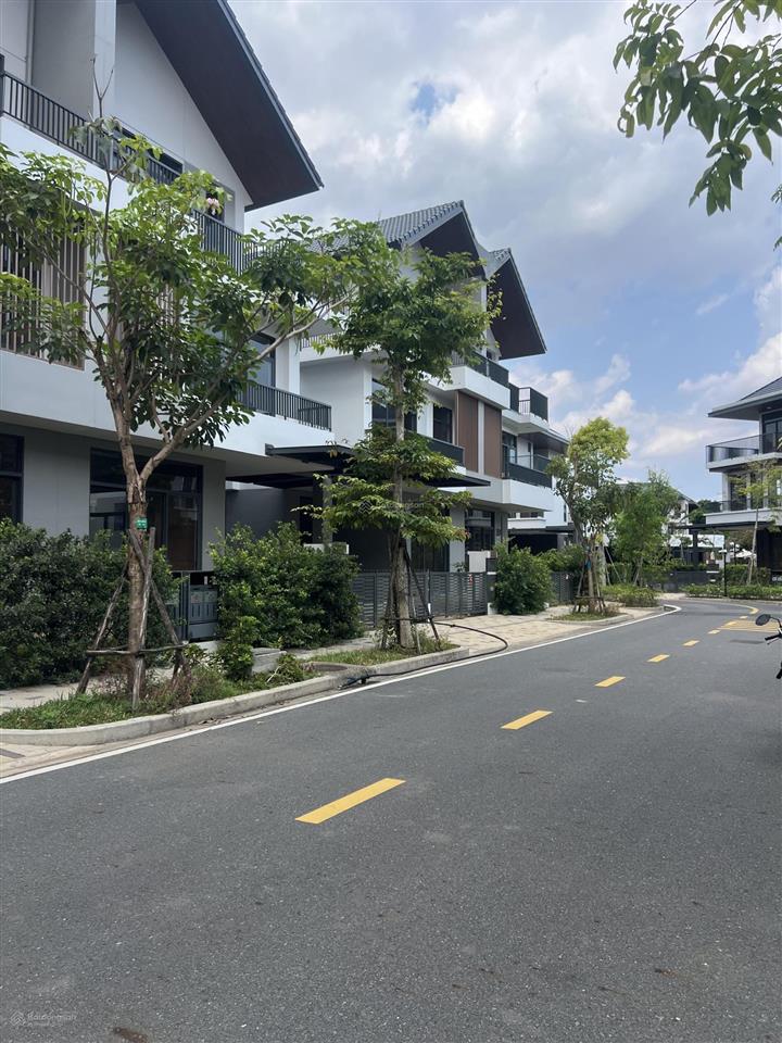 Bán biệt thự đẹp tại khu đô thị id junction, 9,5 tỷ, 120 m2, view hồ siêu mát