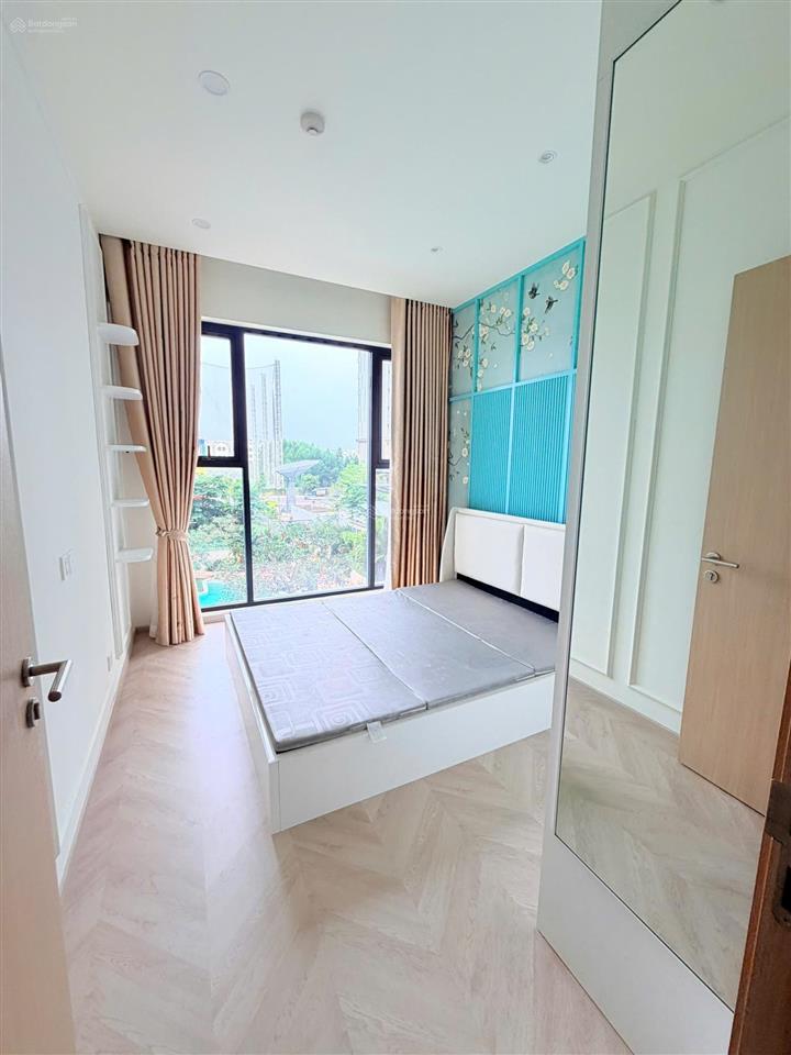Cho thuê căn hộ 3pn gần full tại masteri centre point, 20 triệu/th, 99m2
