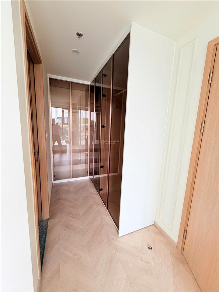Cho thuê căn hộ 3pn gần full tại masteri centre point, 20 triệu/th, 99m2