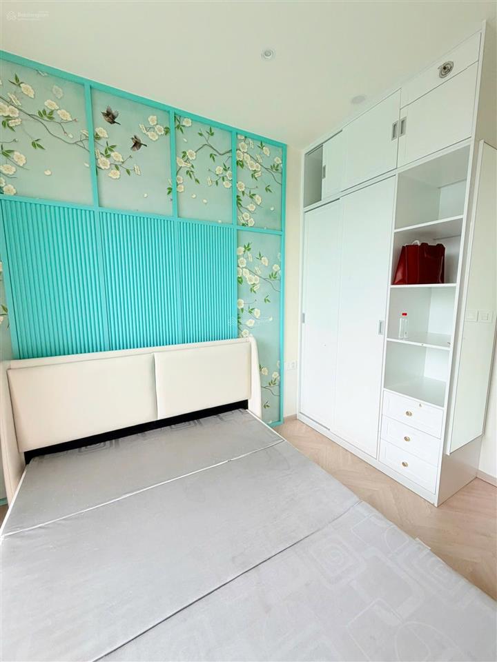 Cho thuê căn hộ 3pn gần full tại masteri centre point, 20 triệu/th, 99m2