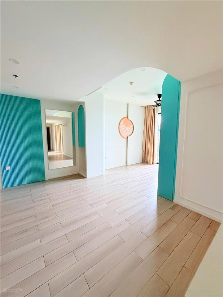 Cho thuê căn hộ 3pn gần full tại masteri centre point, 20 triệu/th, 99m2
