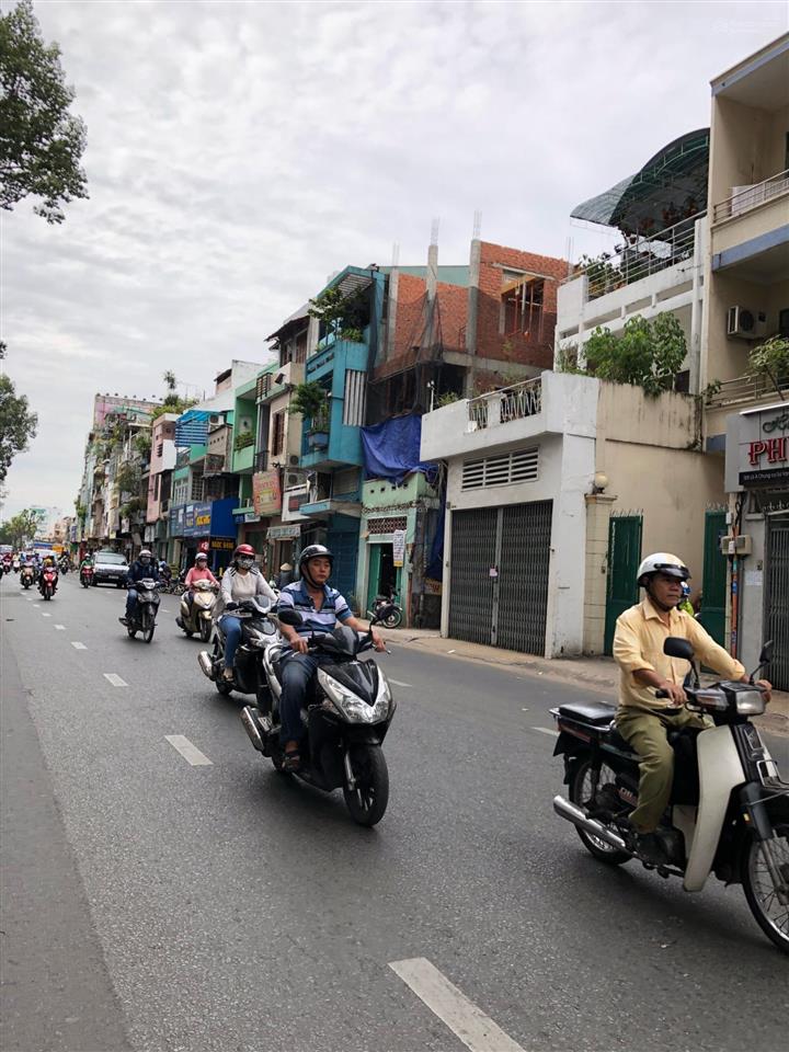 Hàng hiếm! giá 32 tỷ mặt tiền bàu cát 9x36m (300m2) nhà 2 lầu đang cho thuê 100 tr/th. vị trí đẹp
