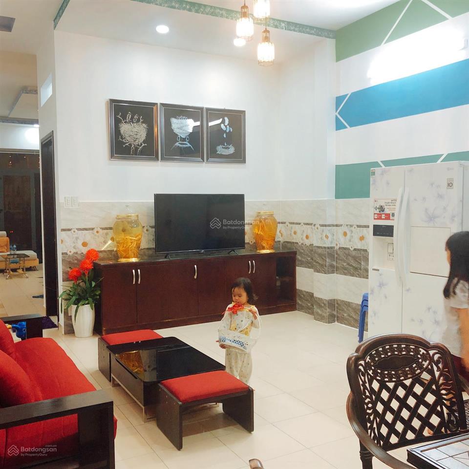 Nhà đẹp 3 tấm 6x23m vuông đẹp ngay mặt tiền bàu cát, khu bàn cờ thông nhau, đường nhựa 8m rất đẹp