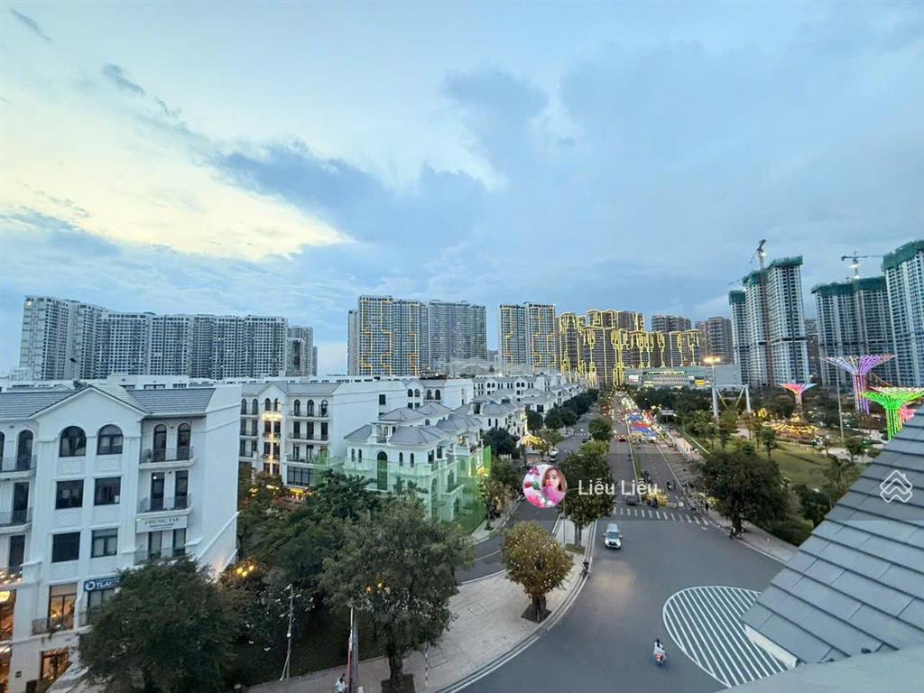 Chiết khấu 1,715 tỷ ch 2pn+1 glory heights view hoa hậu, quảng trường, công viên, ban công đông nam