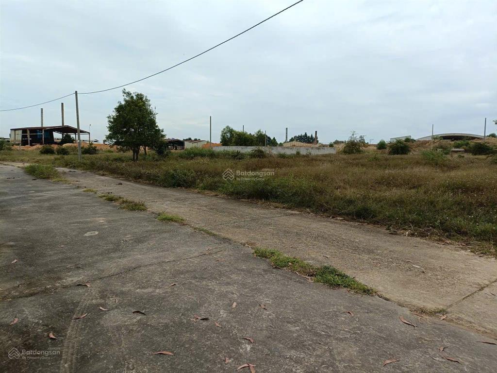 Bán đất đường bê tông 8m, hẻm võ văn kiệt (mỹ xuân ngãi giao), view suối nhum, p tân thành, hcm