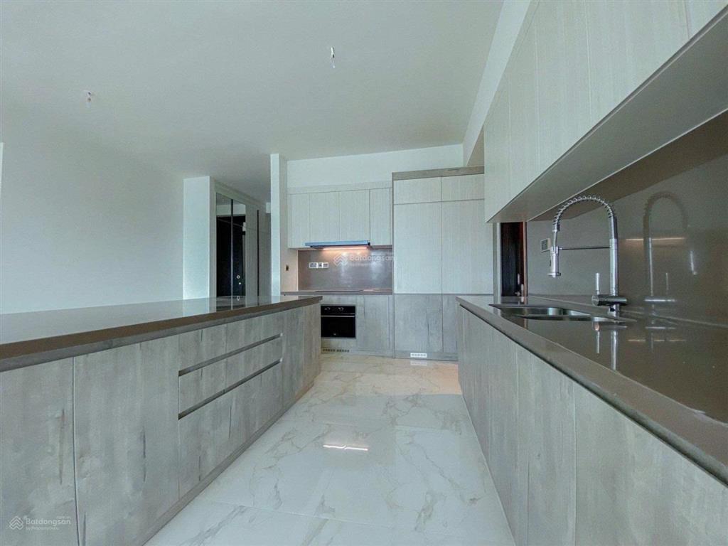 Bán sky villa 4 phòng ngủ feliz en vista thang máy riêng view landmark 81