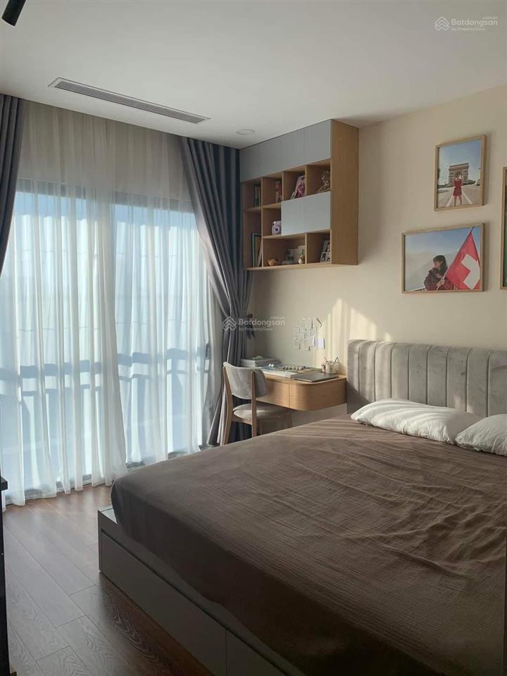 Bán gấp! giá hời thị trường. chung cư golden amor b6 giảng võ, 74m2, 2pn2wc giá hơn 10 tỷ