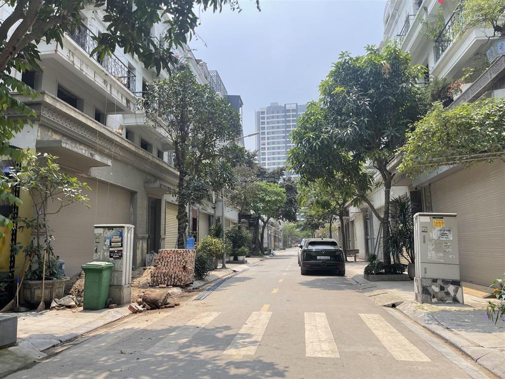 Bán nhà liền kề hải phát 90m2 xây 5t mt 6m thang máy full nội thất xịn cạnh ubnd gia lâm, 19,5 tỷ