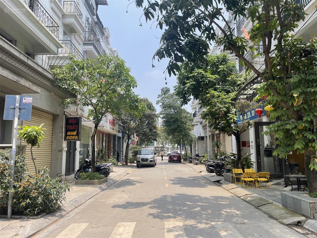 Bán nhà liền kề hải phát 90m2 xây 5t mt 6m thang máy full nội thất xịn cạnh ubnd gia lâm, 19,5 tỷ