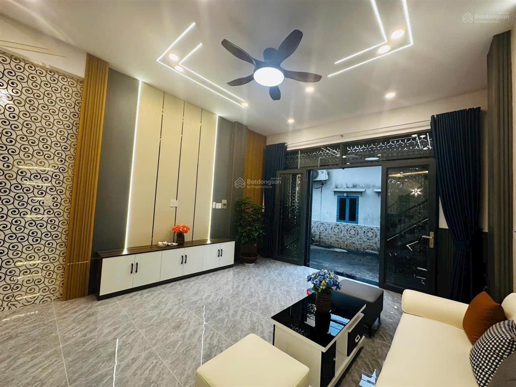 Bán nhà mới đẹp rẻ thống nhất p15 gò vấp giá 6 tỷ 4