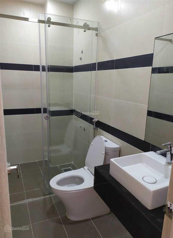 Cho thuê nhà mt 120b nguyễn hồng đào p. 14 q. tân bình ngay khúc bàu cát sôi động