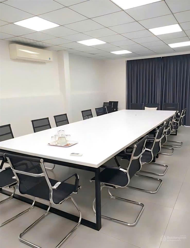 Cần cho thuê nhà mặt tiền hoàng hoa thám, p.12, q.tân bình, gần chợ hoàng hoa thám.