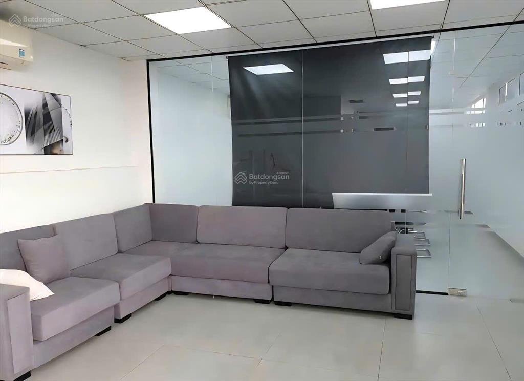 Cần cho thuê nhà mặt tiền hoàng hoa thám, p.12, q.tân bình, gần chợ hoàng hoa thám.