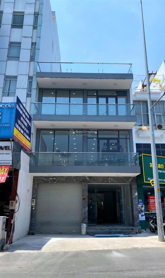 Cần cho thuê nhà mt 687b lạc long quân p.10 q. tân bình