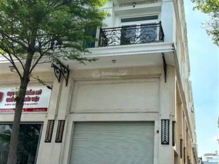 Cần cho thuê nhà góc 2mt cao thắng p. 12 q. 10