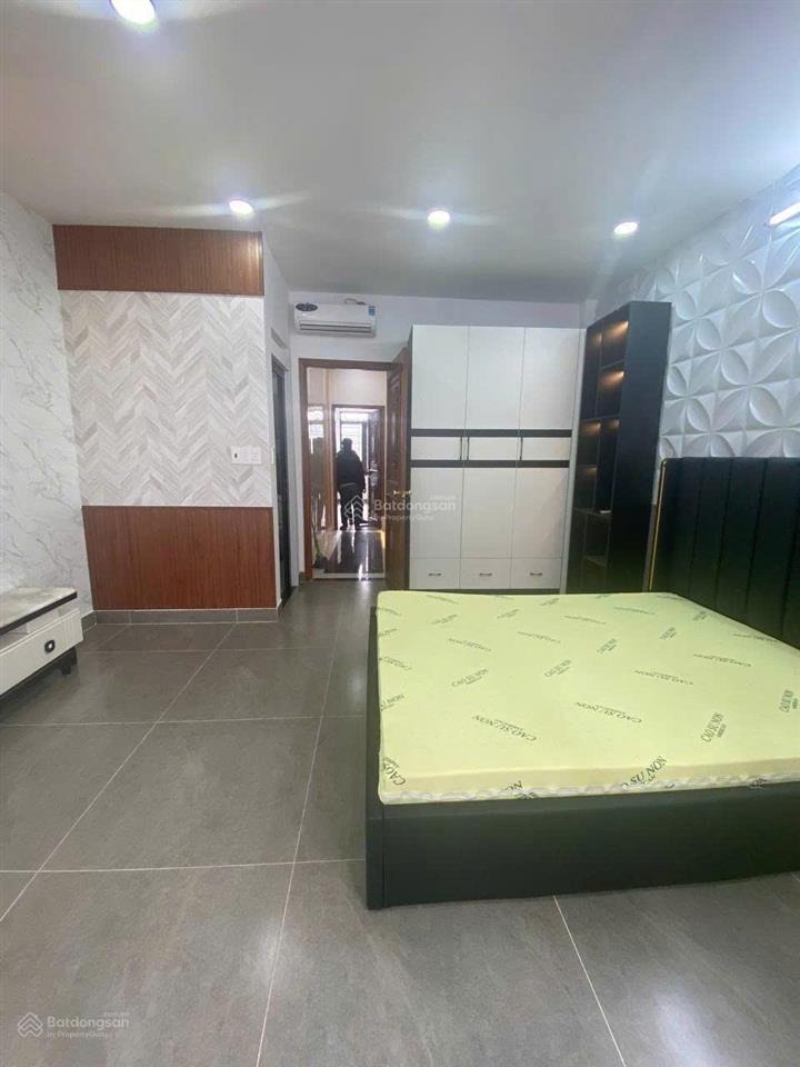 Cần cho thuê nhà hxh 18/6a nguyễn thị minh khai p. đa kao q. 1 ngay đài truyền hình thành phố.