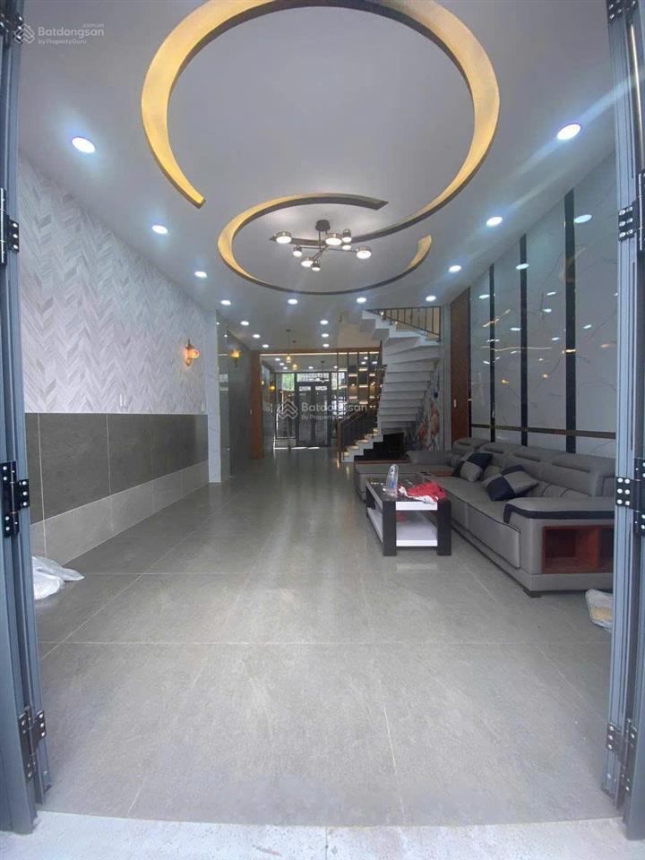 Cần cho thuê nhà hxh 18/6a nguyễn thị minh khai p. đa kao q. 1 ngay đài truyền hình thành phố.