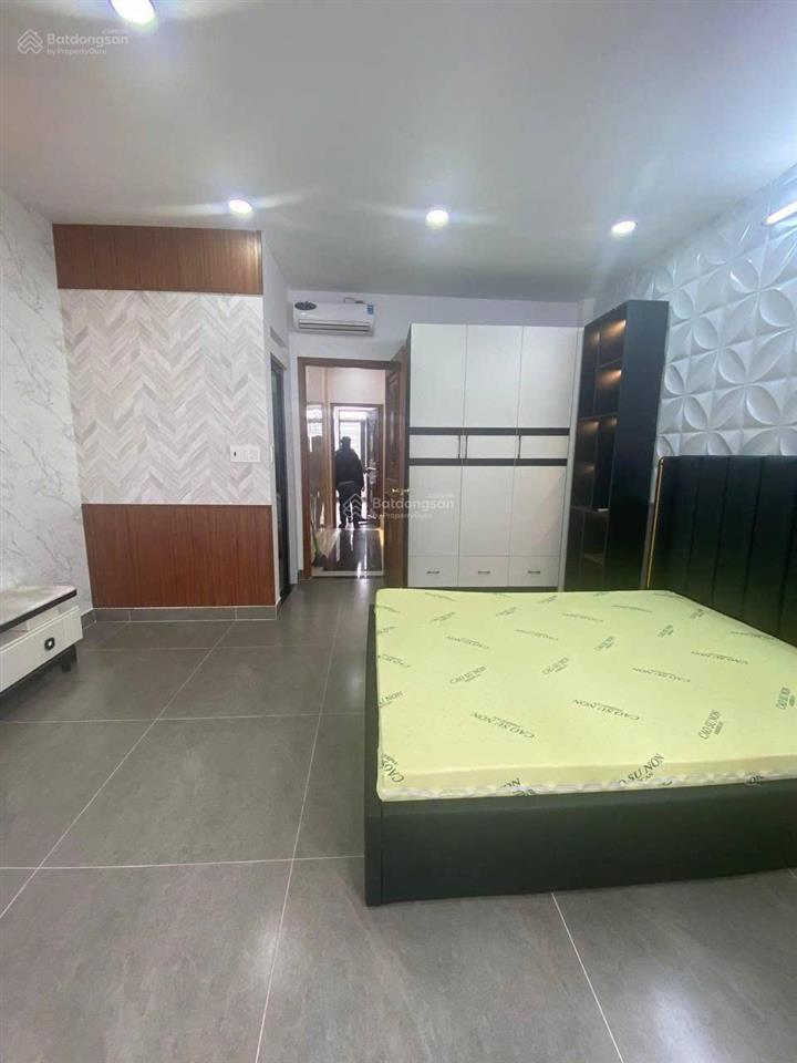 Cần cho thuê nhà mặt tiền bàu cát 3 p. 12 q. tân bình gần khúc đồng đen