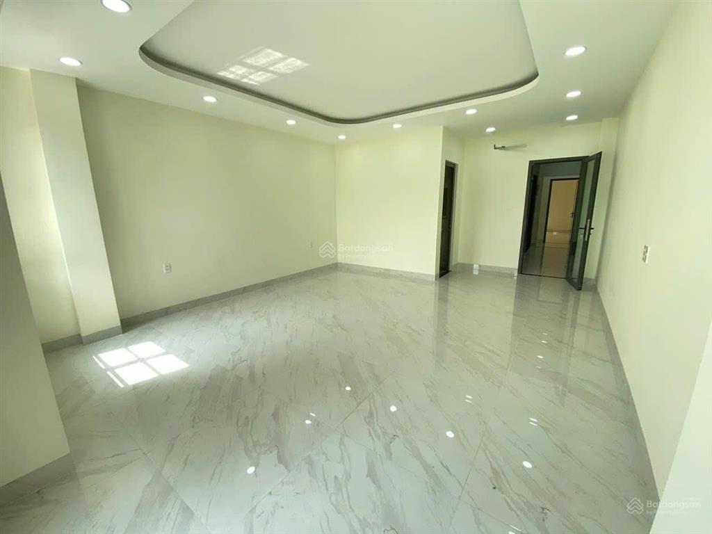 Cho thuê nhà mt 36a nguyễn minh hoàng, phường 12, quận tân bình thông ra cộng hoà khu k300.