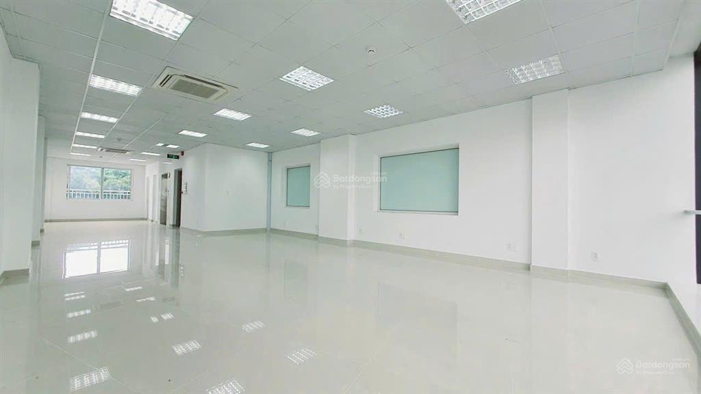 Cho thuê nhà mt 36a nguyễn minh hoàng, phường 12, quận tân bình thông ra cộng hoà khu k300.