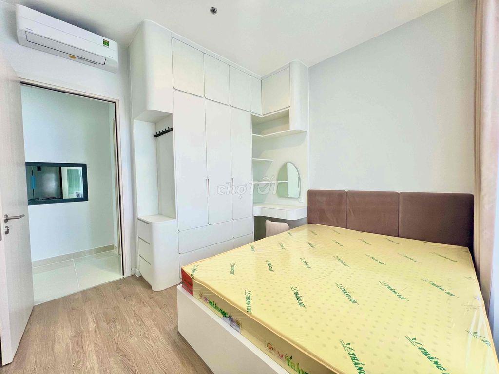 Cho thuê Căn 3pn nội thất cao cấp mới 100%
