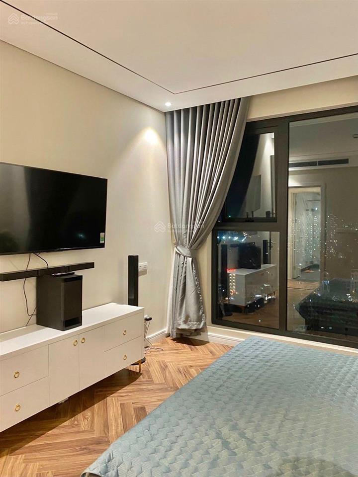 Quản lý  cho thuê chcc king palace đẹp 23pn giá tốt từ 20tr/tháng.  0965 057 ***
