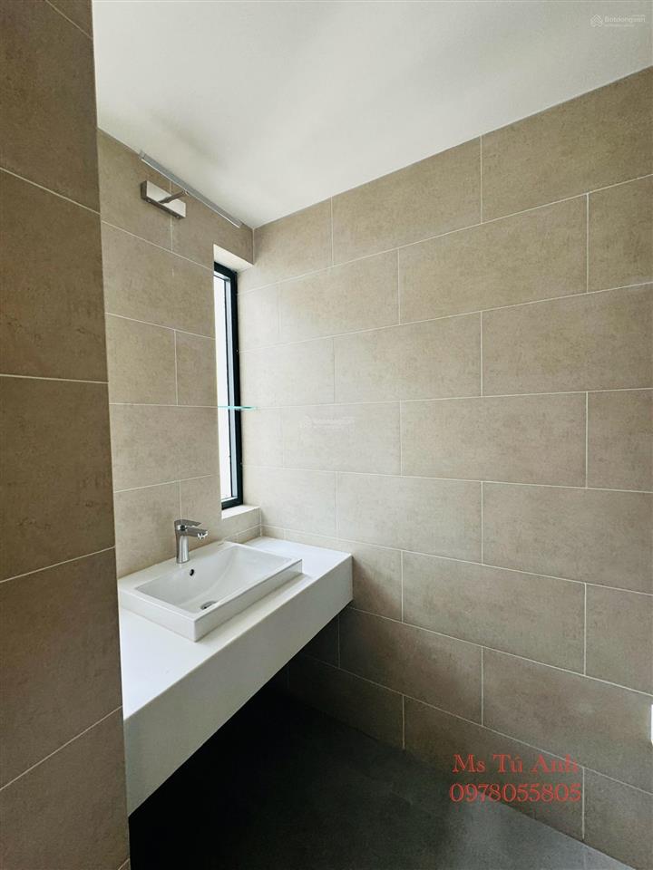 Bán căn duplex thông tầng 3pn 3wc 135m2 chỉ 9tỷ5 view đẹp d  homme hồng bàng quận 6