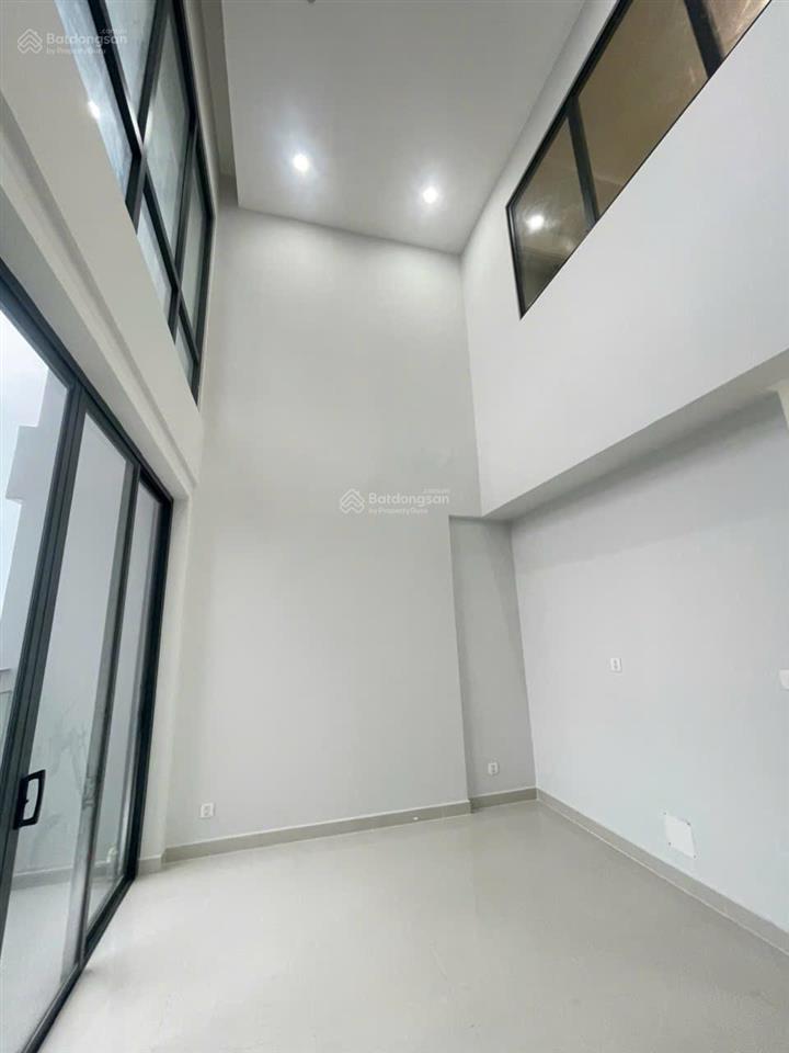 Bán căn duplex thông tầng 3pn 3wc 135m2 chỉ 9tỷ5 view đẹp d  homme hồng bàng quận 6