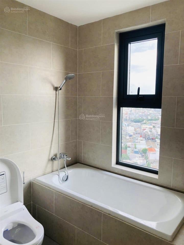 Bán nhanh căn góc 2pn2wc 69.59m2 view đẹp thoáng mát chỉ 5tỷ5 nhà mới dhomme hồng bàng quận 6