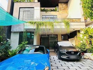 Biệt thự đẹp 10 x 22 trục chính hẻm 17 trần hoàng na lộ 7m, ninh kiều giá 13 tỷ 500 triệu