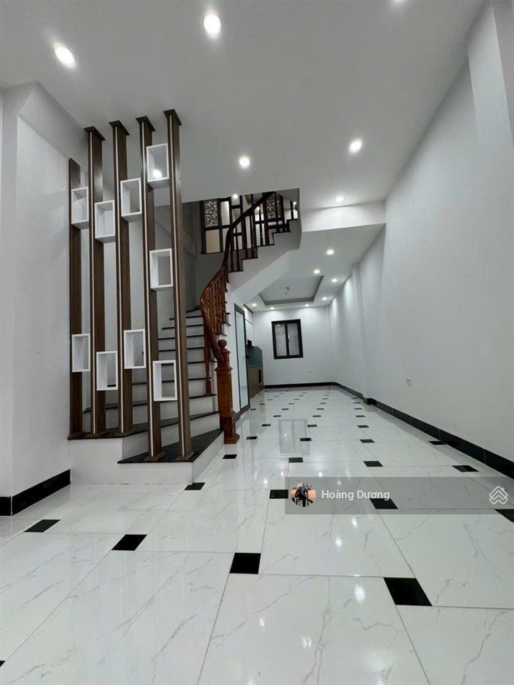 Nhà 4 tầng ngay sát đại lộ thăng long. cách tt hà nội khoảng 20p. chỉ gần 4 tỷ ở ngay đón tết.