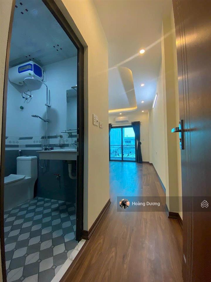 Nhà 5 tầng, nhỉnh 4 tỷngay đường đôi chúc sơn  tt hành chính chương mỹ. oto gần. full nội thất