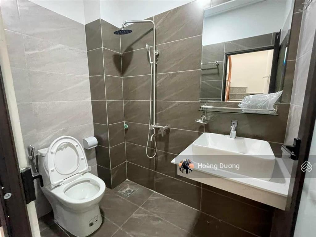 Nhà 3 tầng ngõ thoáng. oto qua nhà. nhỉnh 3 tỷ ngay cầu đại thành vành đai 4. chỉ 20p tt hà đông