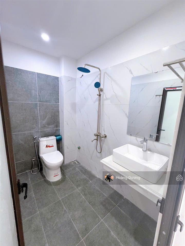 Nhà 50m2 chỉ hơn 4 tỷ full nội thất. gần hồ đièu hòa  kđt đô nghĩa. 10p đh phenika. cuối tố hữu