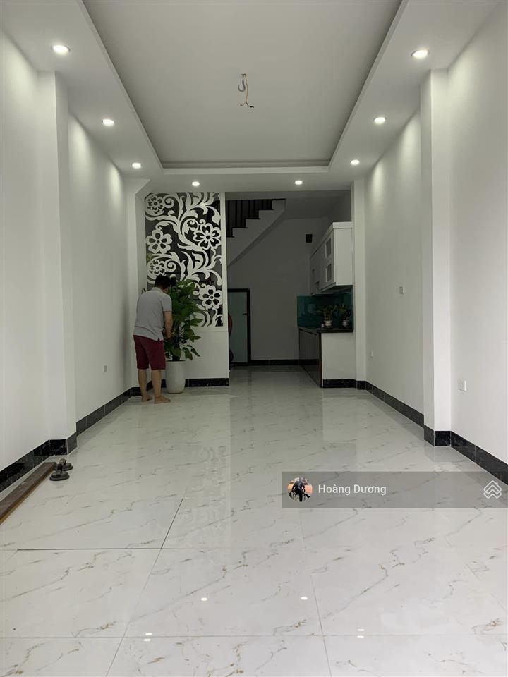 Sau cây xăng đồng mai. sát chợ, gần cầu mai lĩnh. nhà lô góc 2 thoáng. full nội thất. 4,6 tỷ