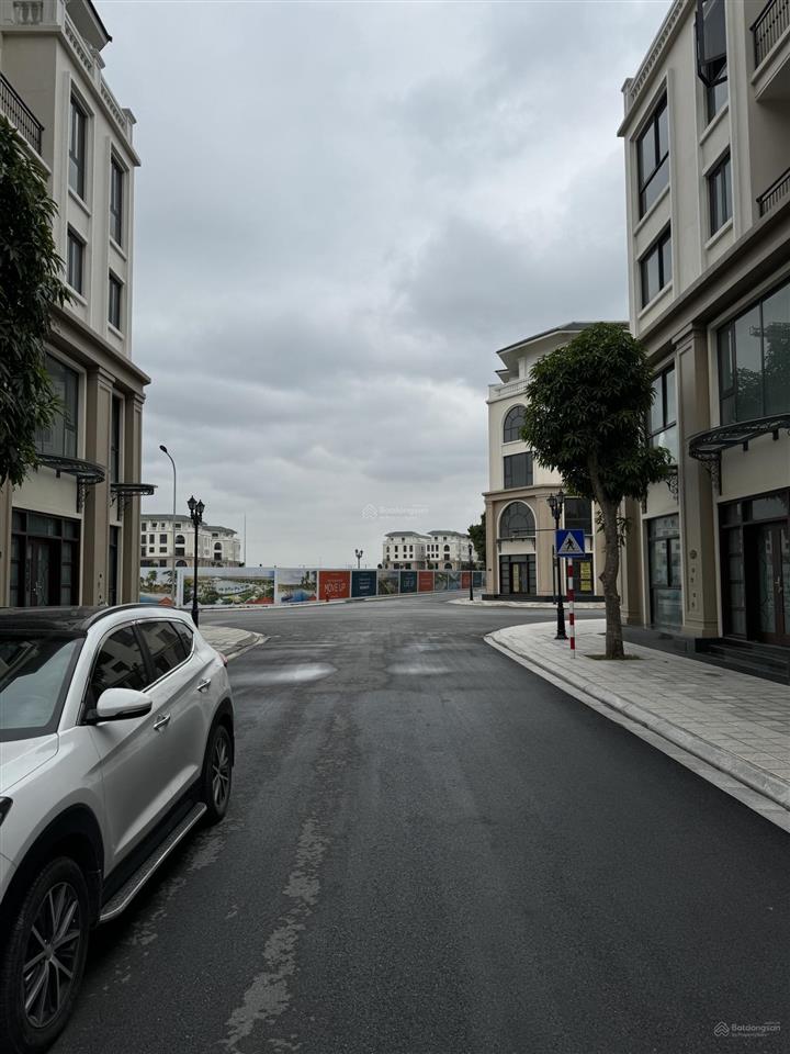 Bán bt the crown  vinhomes ocean park 3, 10,2 tỷ, 75m2, 4pn, 4wc, văn giang, hưng yên