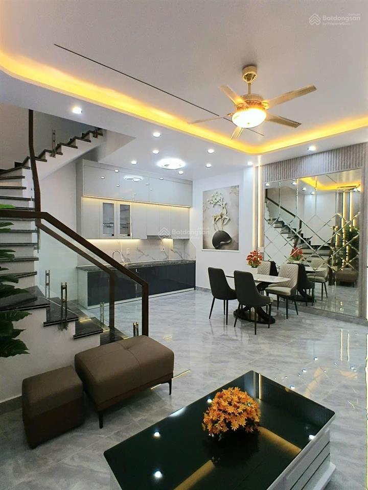 Nhà 3 tầng tại trương văn lực tại phường hùng vương giá 2,69 tỷ