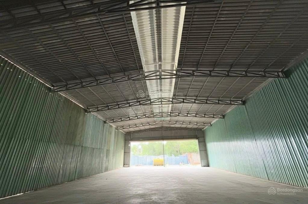 Cho thuê kho xưởng 375m2 khu vực phường tân phước, phú mỹ