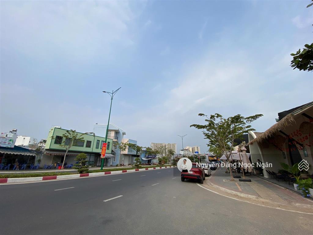 Bán gấp nhà mặt phố nguyễn hữu cầu diện tích lớn đẹp xuất sắc tại vũng tàu