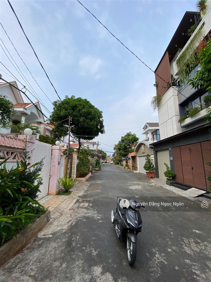 Bán gấp nhà mặt phố nguyễn hữu cầu diện tích lớn đẹp xuất sắc tại vũng tàu