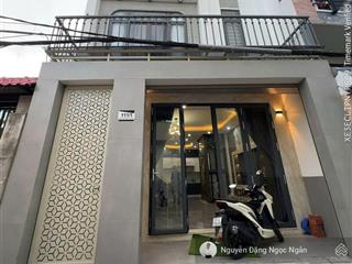 Bán nhà đẹp đường hoàng hoa thám sẵn sàng cho cuộc sống thoải mái và hiện đại cho chủ mới