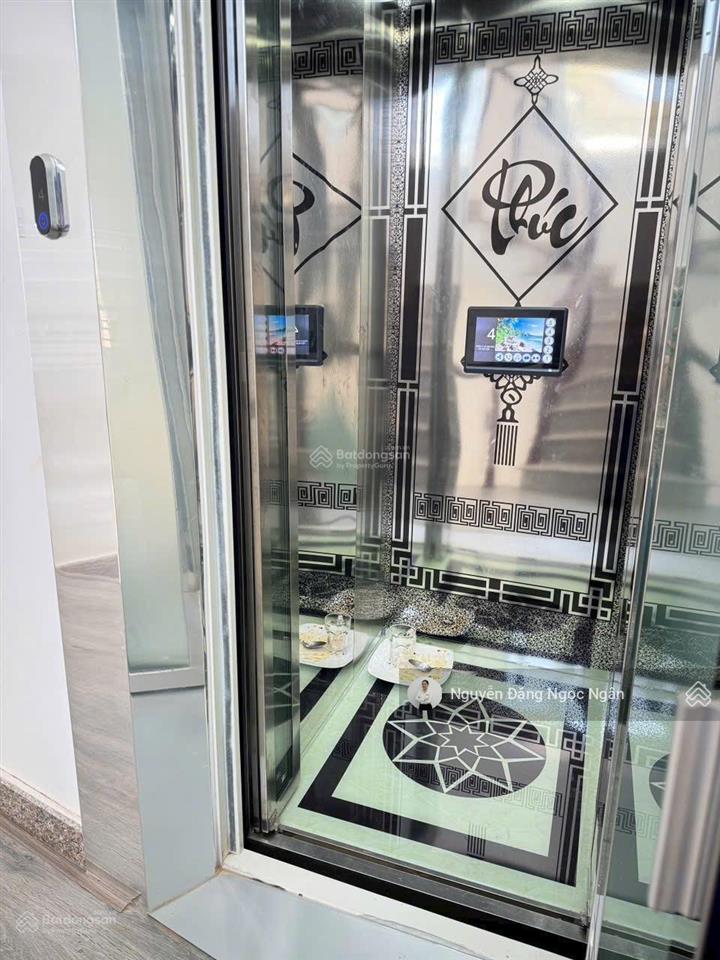 Bán nhà đẹp 4 tầng có thang máy hẻm ô tô phan chu trinh, gần biển bãi sau, p.2, vũng tàu