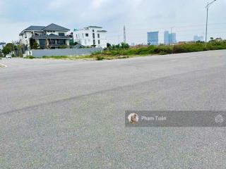 Đẳng cấp thượng lưu đất biệt thự đồng bồ, hải an (e204)  0917 696 ***