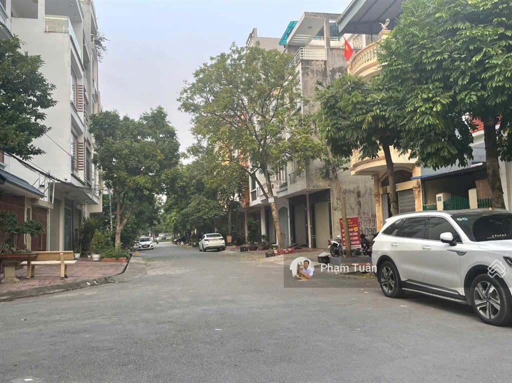 Mặt tiền 4,5m đất lô 9 lê hồng phong sau tòa doji (e235)  0917 696 ***