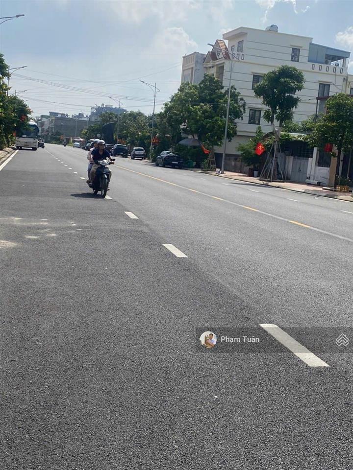 Mặt đường 25m đất lô 13 tuyến 2 lê hồng phong, hải an (e314)  0917 696 ***