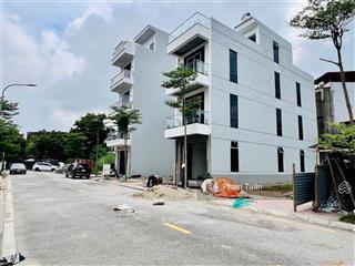 Lô áp góc đất tái định cư 83 vạn mỹ, ngô quyền (e381)  0917 696 ***